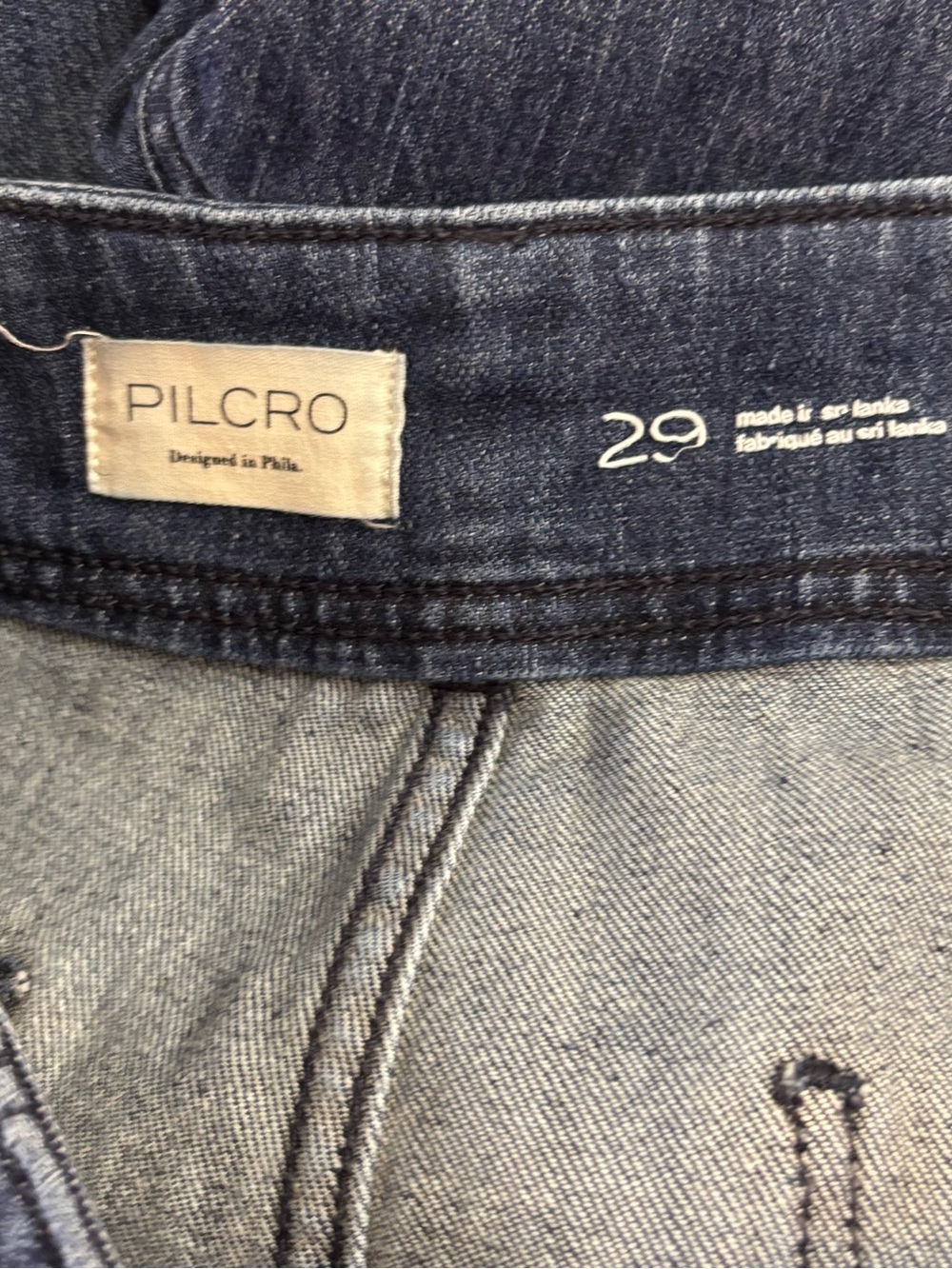 Pilcro Jeans. Size 29 - Picture 7 of 7